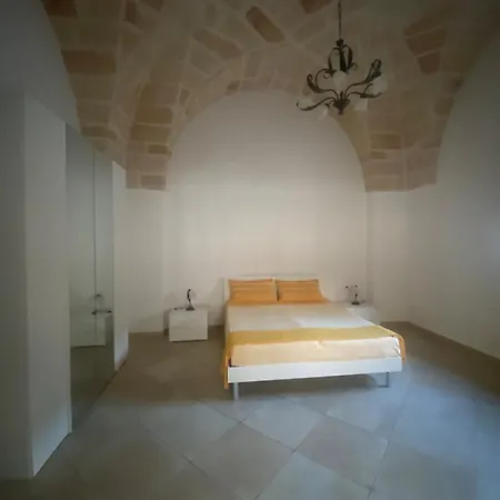 Apartment Sunflower Brindisi