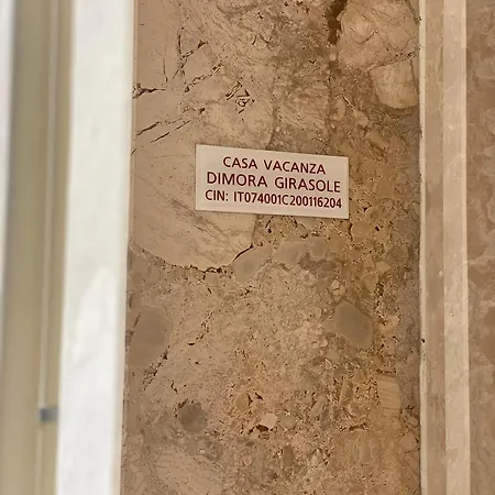 Apartment Sunflower Brindisi